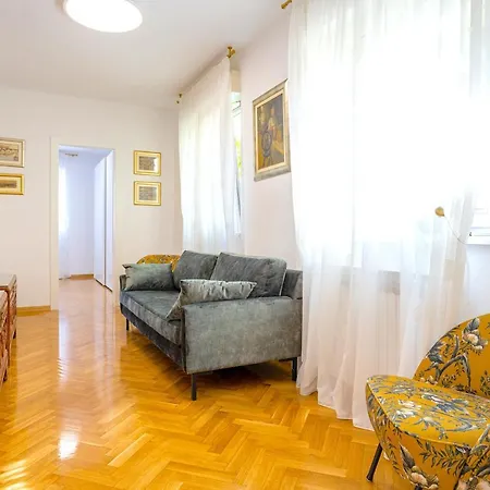 Lux Tony @ 10 Min Znjan * Split